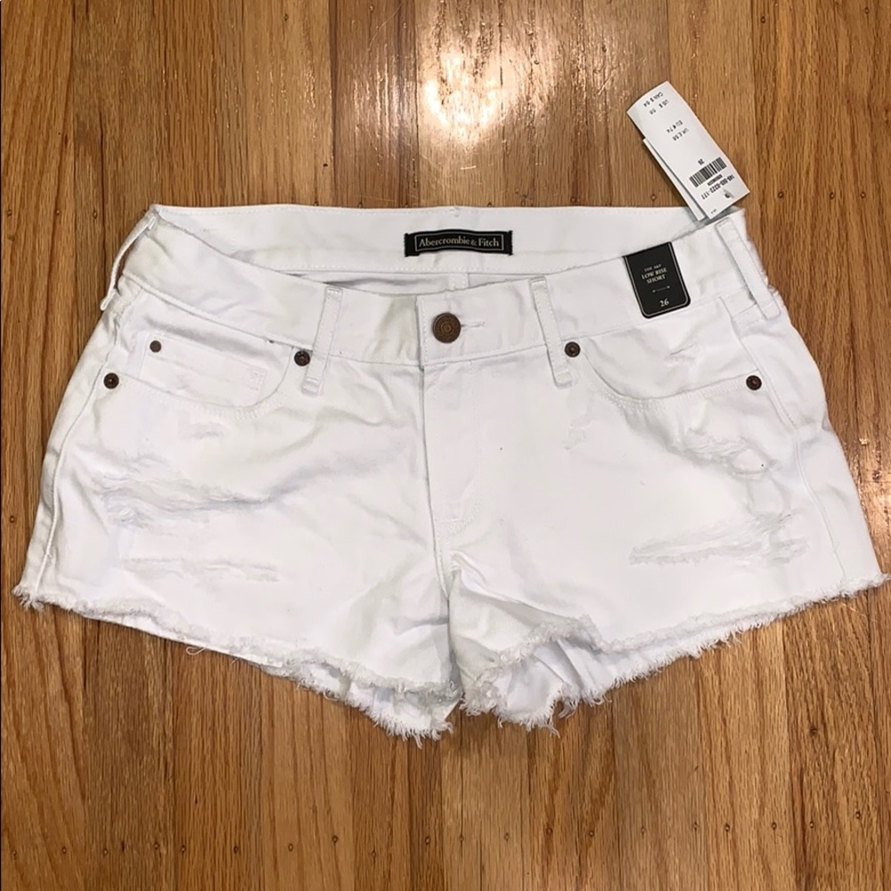 Low rise shorts